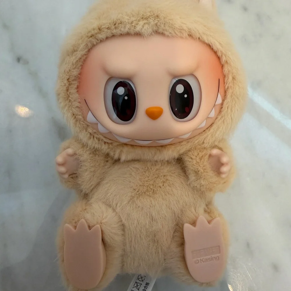 Labubu Have a Seat (Baba) - Picture 6 of 13